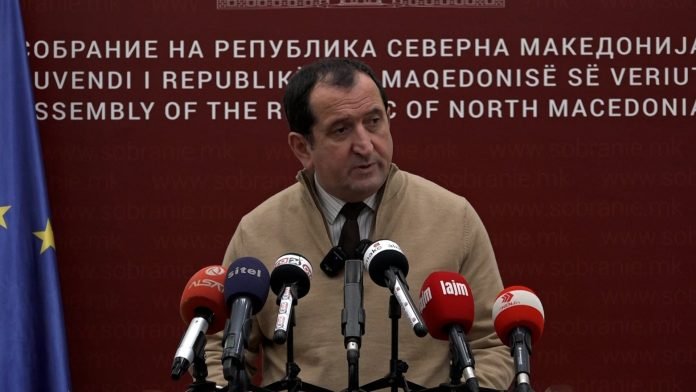 qoku kandidati yne per avokat te popullit eshte me i mire se kadidatet paraprake 692731b52b2d1