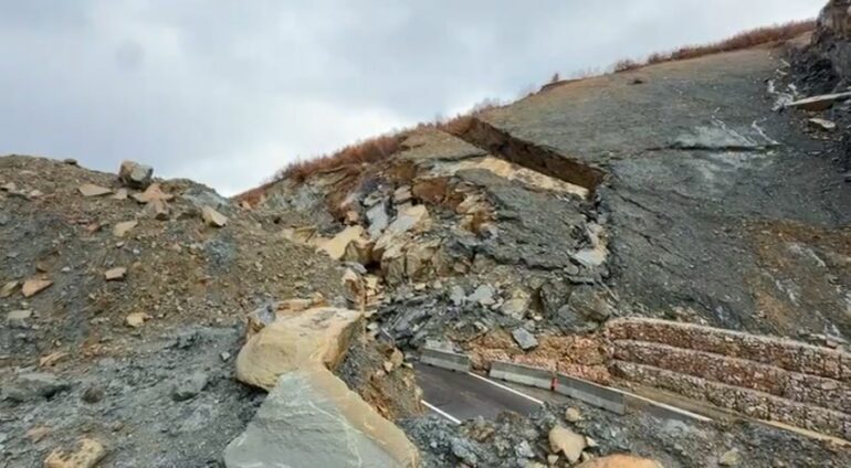 Qukës- Qafë Plloçë, ARRSH: Është krijuar një bypass i përkohshëm 3 qukes qafe plloce arrsh eshte krijuar nje bypass i perkohshem 6922f8398f325