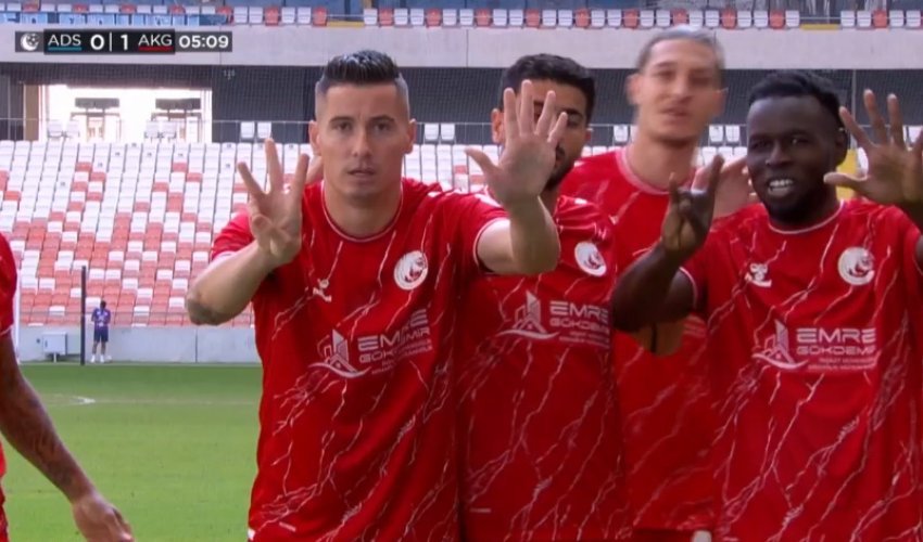 roshi shkelqen ne turqi 69107d5be01e8