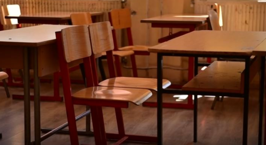 rreziku per vershime komuna e prishtines anulon procesin mesimor 691c2a8fc7f49