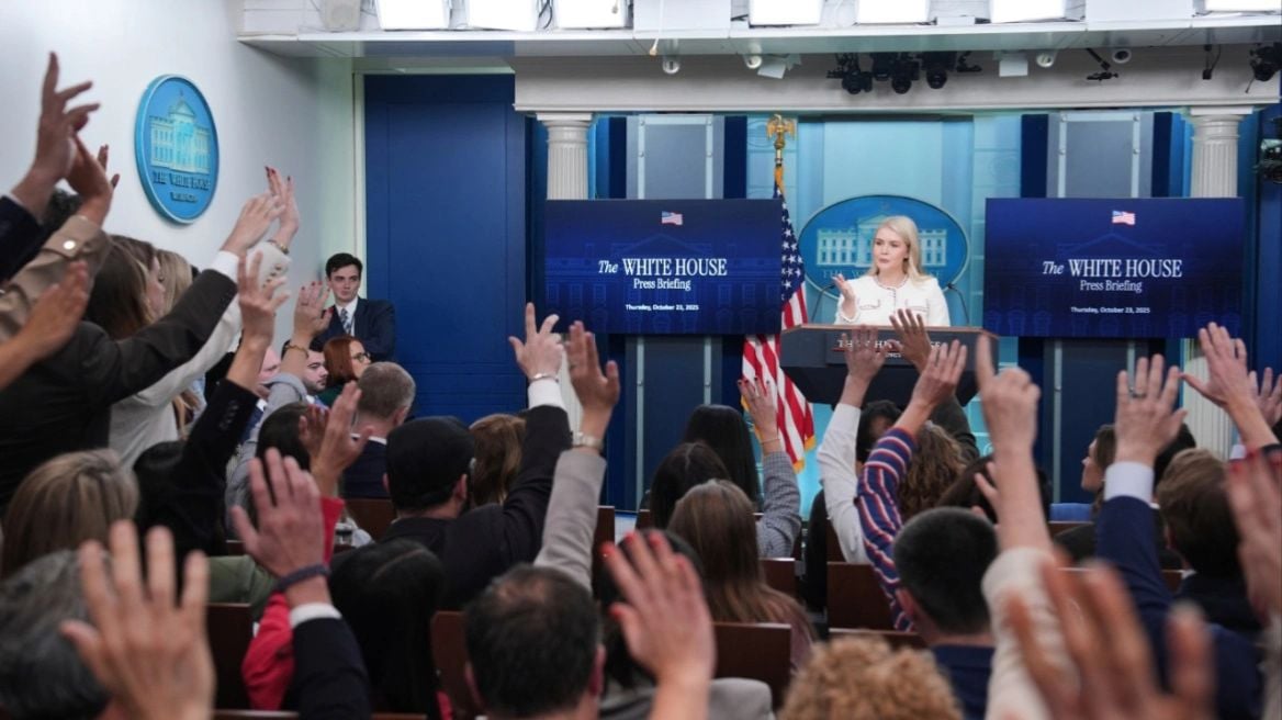 shtepia e bardhe vendos rregulla te reja per gazetaret kufizon aksesin e tyre ne zyrat e zyrtareve te larte te komunikimit 6905d8063d936