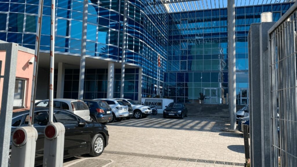 shtyhet seanca ne gjykaten e posacme per dosjen 5d zbulohet arsyeja 69281ce83bd62