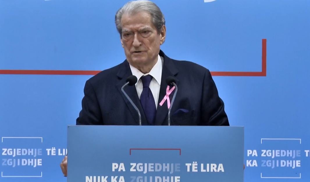 spak konfirmon thirrjen e berishes per ta pyetur per 21 janarin fletethirrja iu dorezua gjate zbatimit te mases detyrim paraqitje 691b0a041ec6f