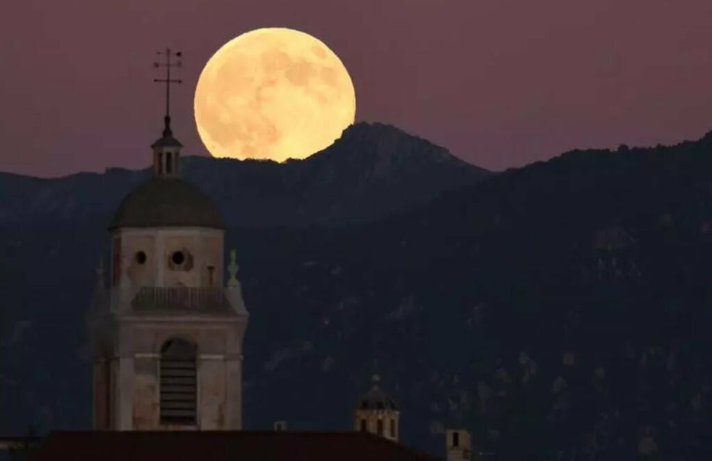 superhena dhuron spektakel fotot me te bukura te shkrepura neper bote 690be2e57424d