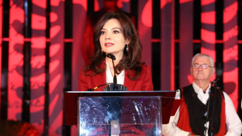 “Ta çojmë flamurin e Kastriotit në tryezën e familjes europiane”, ministrja Spiropali uron shqiptarët: Gëzuar kudo që jeni 2 ta cojme flamurin e kastriotit ne tryezen e familjes europiane ministrja spiropali uron shqiptaret gezuar kudo qe jeni 69298976e91fd