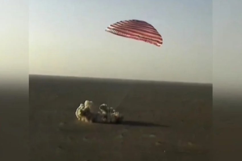 tre astronautet kineze qe mbeten ne hapesire jane rikthyer ne toke 69176a1173d27