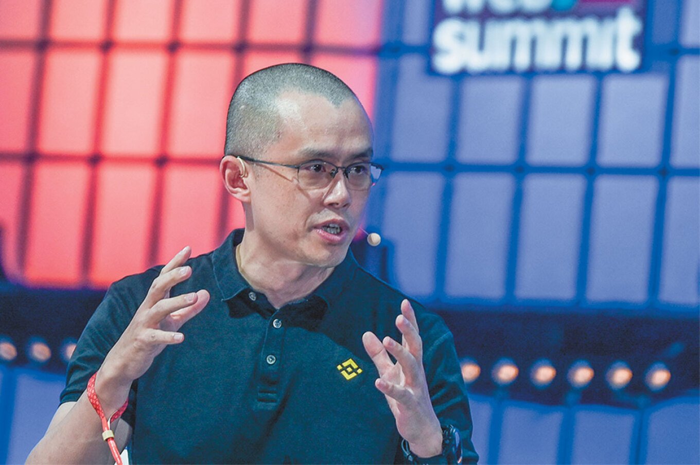 Trump fali një manjat kriptomonedhash, por… nuk e ka idenë se kush është ai 1 trump fali nje manjat kriptomonedhash por nuk e ka idene se kush eshte ai 6908cf6589dc2