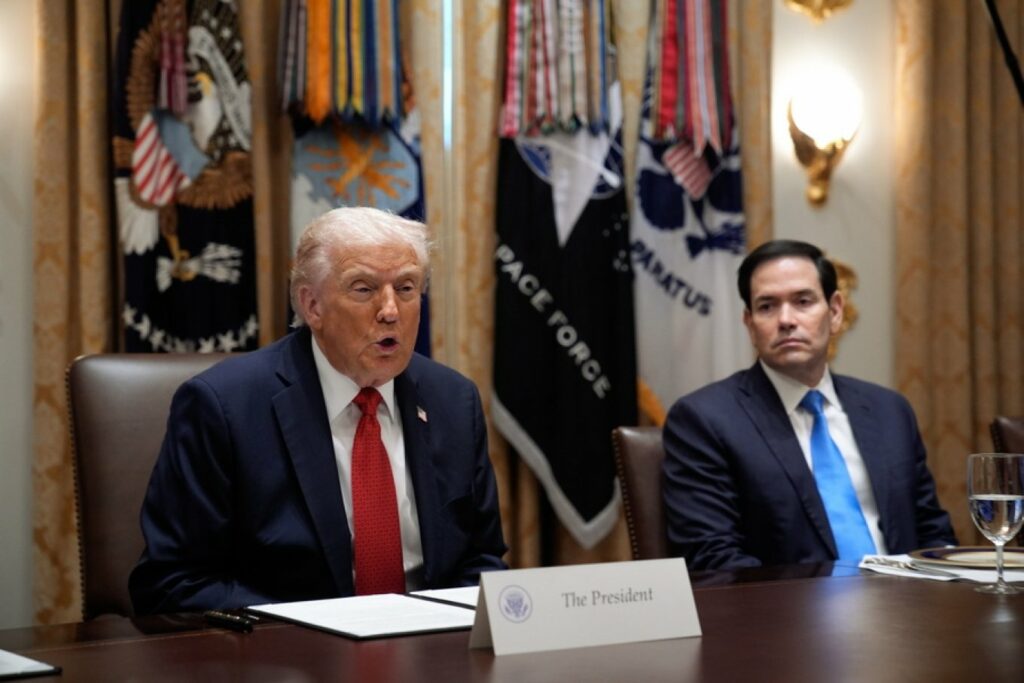 trump nenshkruan paketen e financimit i jep fund mbylljes rekord 43 ditore te qeverise federale 69158de6839d3