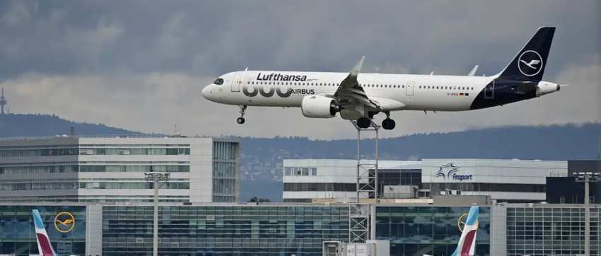 unioni kerkon bileta me te lira per pasagjeret me avione 691ad2374beb7