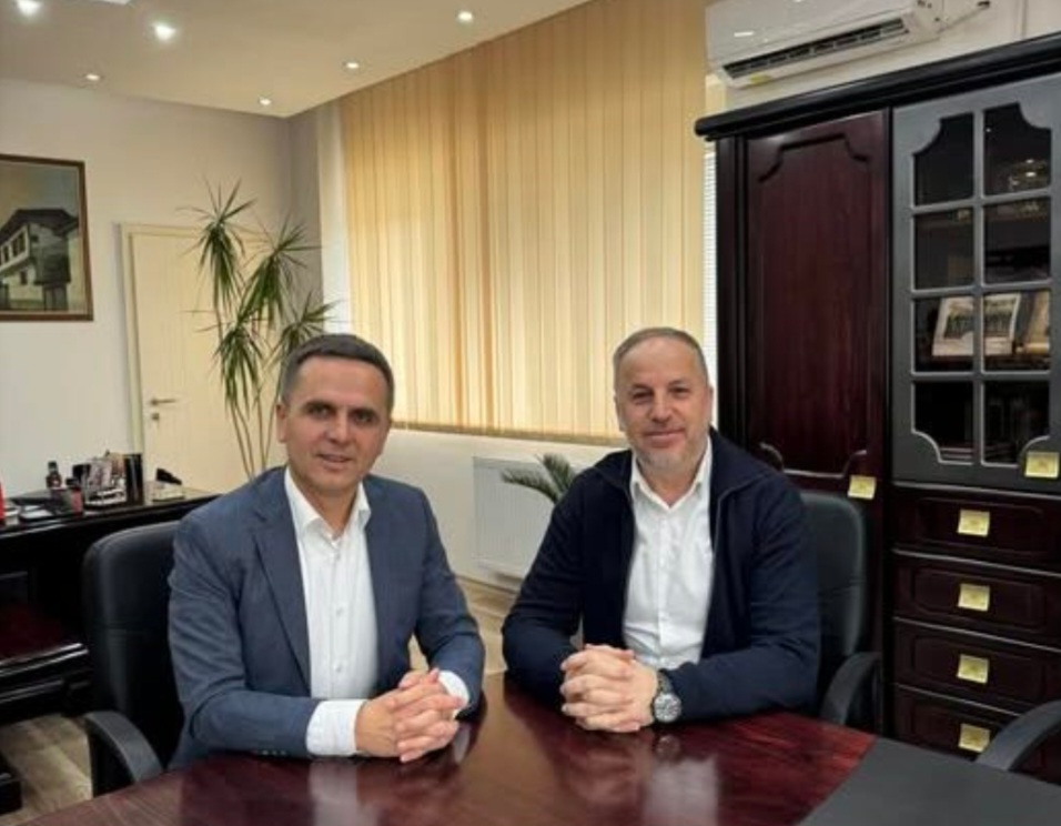 urimi i adnanit per bilallin pertesisht rrugetojme bashke 690a1c5243b30