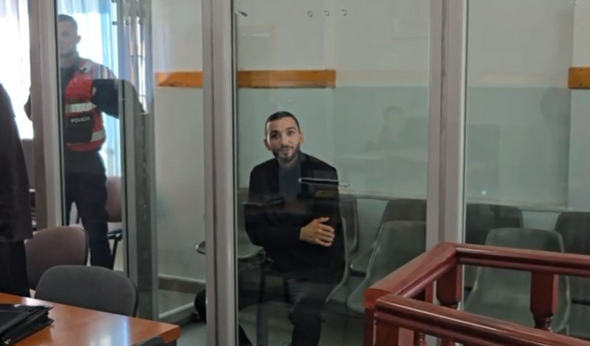 vrau babain pasi e shqetesonte kur hante buke i riu del para gjykates se durresit 6905d4da2219f