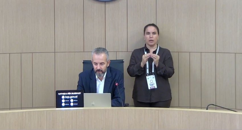 Zgjedhjet në 5 bashki, Celibashi: Janë raportuar problematika në Cërrik dhe në Vlorë, një vëzhgues… 2 zgjedhjet ne 5 bashki celibashi jane raportuar problematika ne cerrik dhe ne vlore nje vezhgues 6910b534870d5