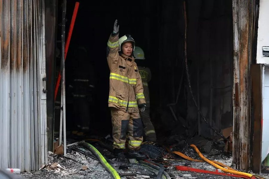 16 viktima nga zjarri ne nje azil pleqsh ne indonezi 695253440b681