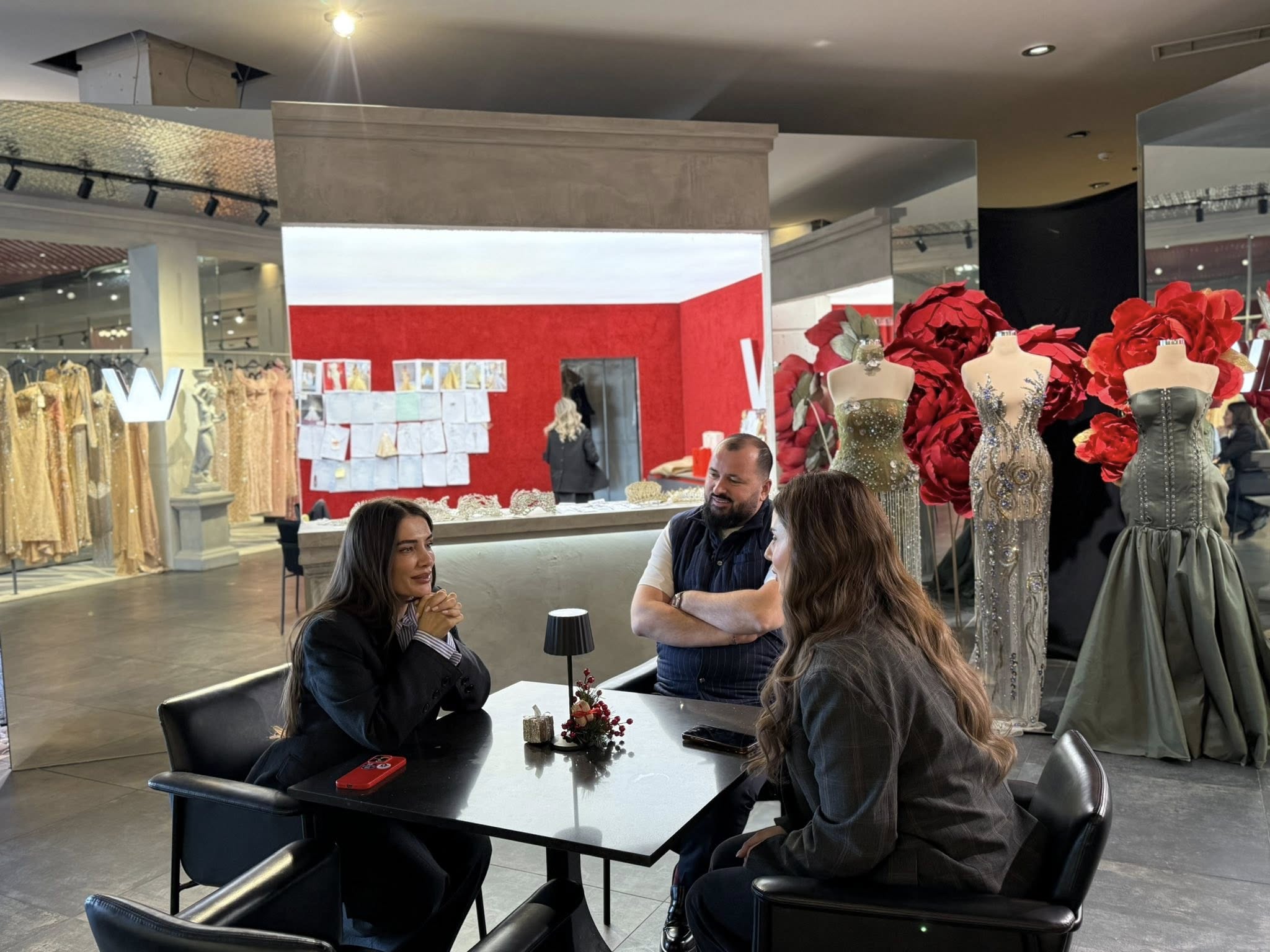 597400304 1426793216122277 3874194748794021848 n