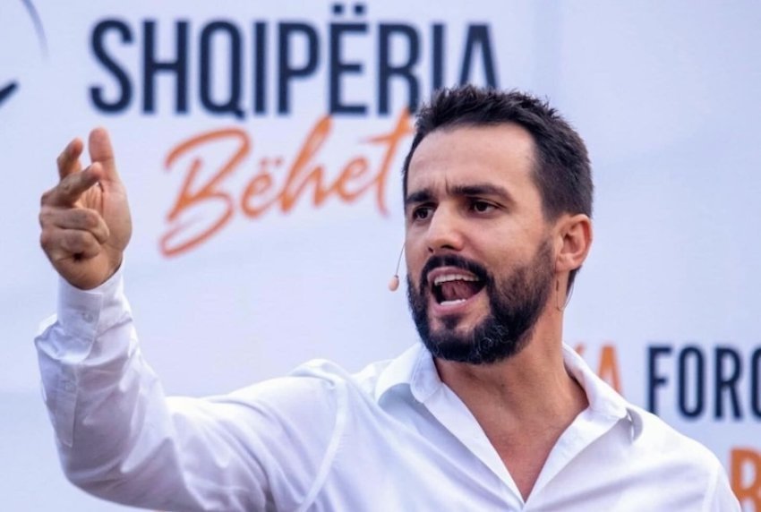 Adriatik Lapaj lajmëron “protestë masive” më 20 dhjetor, kërkohet dorëheqja e Ramës 3 adriatik lapaj lajmeron proteste masive me 20 dhjetor kerkohet doreheqja e rames 694128547b0db