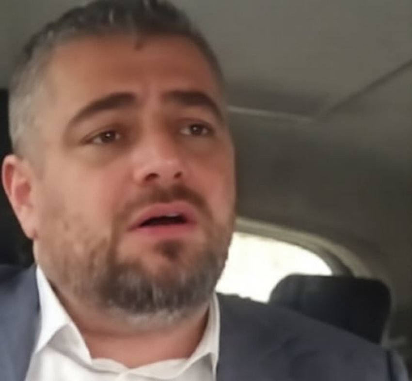 ai u burgos tre here flet djali i ukshin hotit tregon foton e rralle me te atin ja pse kandidoj me vetevendosjen 694d3f8e827d7