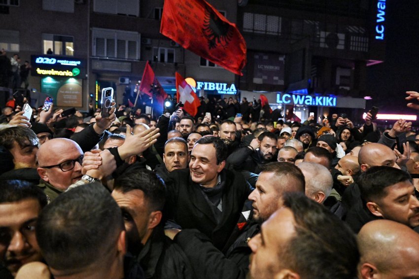 Albin Kurti falënderon qytetarët për fitoren: Puna vazhdon, siguria e begatia do të shtohen 3 albin kurti falenderon qytetaret per fitoren puna vazhdon siguria e begatia do te shtohen 6952695f13e06