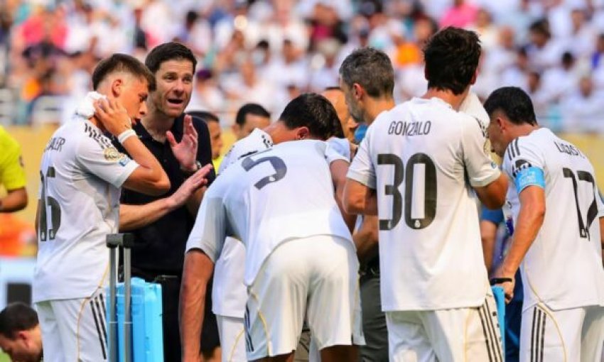 alonso e diskuton mundesine e kalimit te mbappes ne te majte te sulmit 69458db41d253