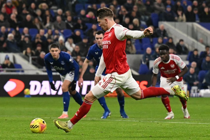 arsenali merr tre pike ne liverpool rikthehet ne krye te tabeles 694733937e365