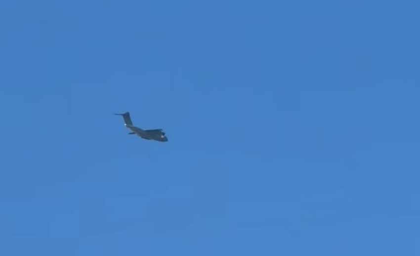 AShNA sqaron situatën me aeroplanin ushtarak gjerman që mbeti në ajër për orë të tëra 2 ashna sqaron situaten me aeroplanin ushtarak gjerman qe mbeti ne ajer per ore te tera 693842c09e6a3