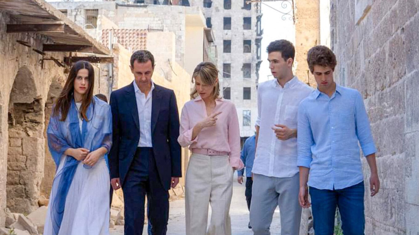 Bashar al-Assad i kthehet mjekësisë, jeta luksoze e ish-presidentit sirian dhe familjes së tij në Rusi 1 bashar al assad i kthehet mjekesise jeta luksoze e ish presidentit sirian dhe familjes se tij ne rusi 694066a7e9ce9