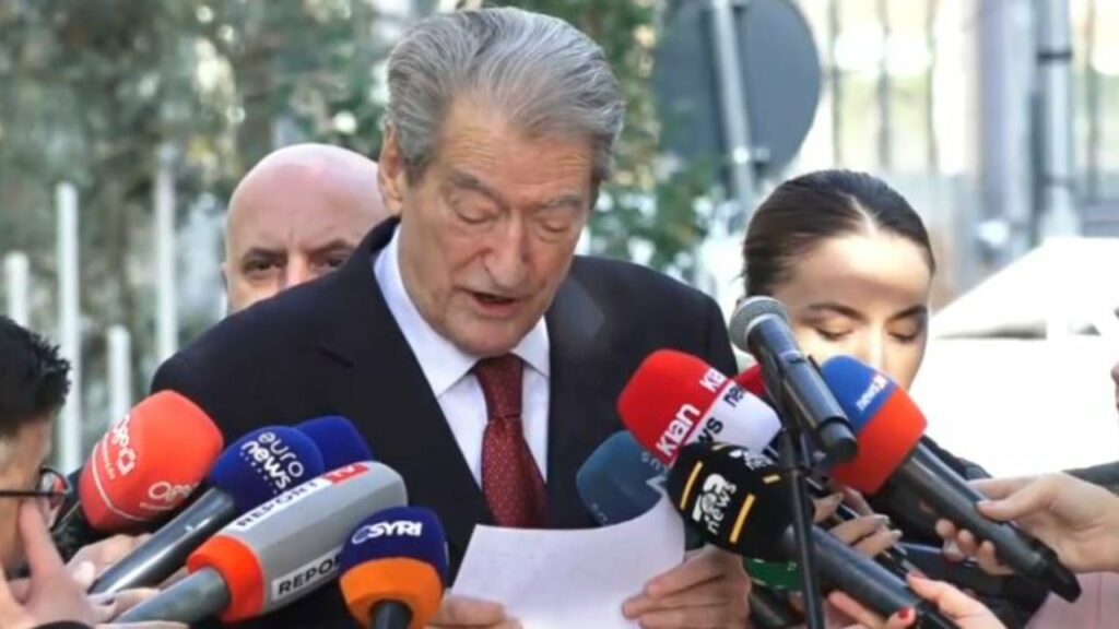 berisha paraqitet ne spak zbaton masen e sigurise detyrim paraqitje 692d62e42df45