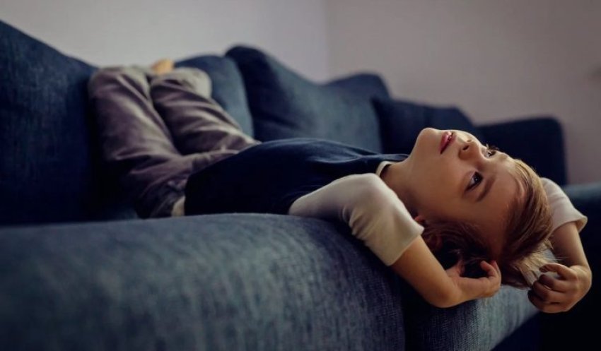 Çfarë duhet të dijë fëmija para se të mbetet vetëm në shtëpi - dhe kur është vërtet gati, sipas ekspertëve 1 cfare duhet te dije femija para se te mbetet vetem ne shtepi dhe kur eshte vertet gati sipas eksperteve 69366d920fe72