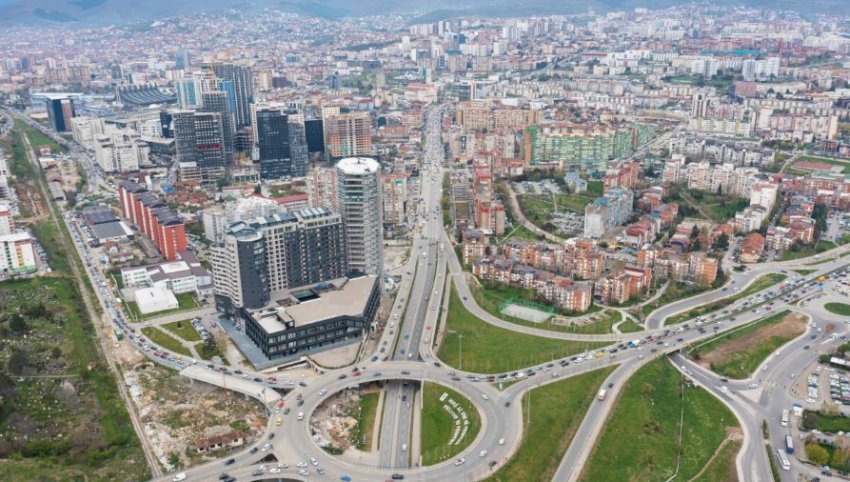 dw tre pale zgjedhje brenda vitit ne kosove mosmiratimi i buxhetit rrezikon mireqenien sociale 692d62460ce10