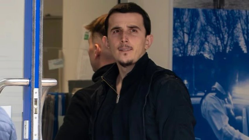 E kërkon SPAK, shqiptari i arrestuar në Londër: Mos më ekstradoni, jam në gjakmarrje 3 e kerkon spak shqiptari i arrestuar ne londer mos me ekstradoni jam ne gjakmarrje 69360fb7115cd