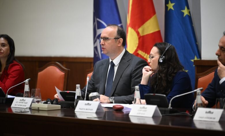 Gashi: Duhanpirja nuk është vetëm çështje shëndetësore, por përgjegjësi institucionale 1 gashi duhanpirja nuk eshte vetem ceshtje shendetesore por pergjegjesi institucionale 6943fa7423de1