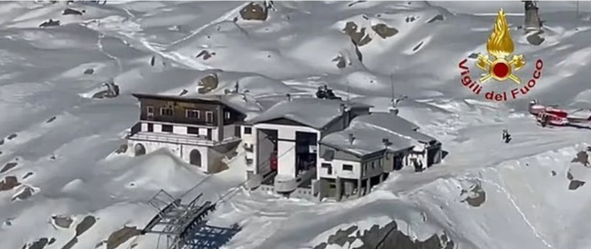 gjashte te lenduar dhe me shume se 100 te bllokuar ndersa teleferiku perplaset ne barrieren e stacionit malor ne itali 69540f53aa00f