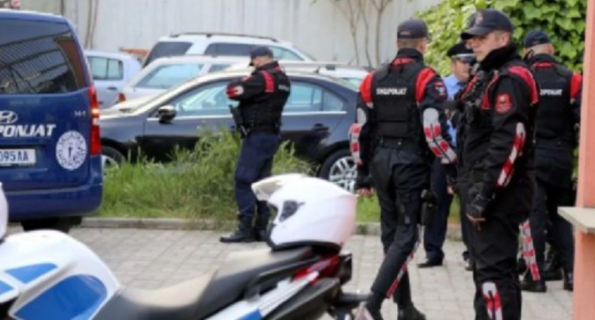 hodhi nga dritarja drogen shqiponjat arrestojne dy te rinj ne tirane 694949968a552