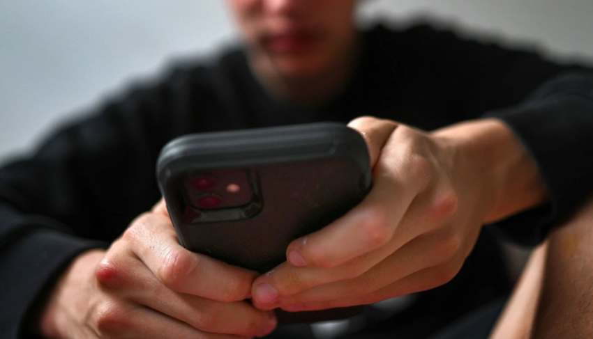 Instagram do të fillojë mbylljen e llogarive të adoleshentëve australianë, përpara ndalimit të mediave sociale 1 instagram do te filloje mbylljen e llogarive te adoleshenteve australiane perpara ndalimit te mediave sociale 693022313bbd7