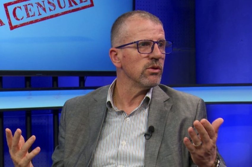 Ish-kryeprokurori “zbërthen” përplasjen e Kryeministrit me BKH-në: I tha mos hajdeni 1 ish kryeprokurori zberthen perplasjen e kryeministrit me bkh ne i tha mos hajdeni 69409bb5444d5