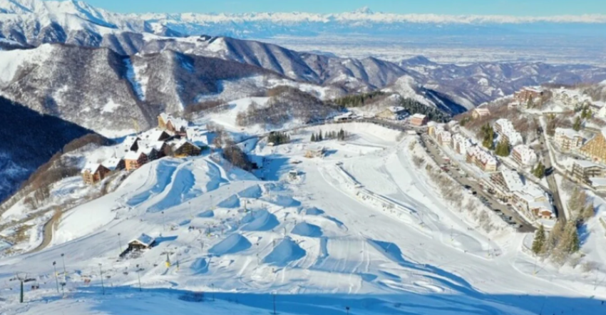 Itali/ Rekord reshjesh në Evropë, 3 metra dëborë në Prato Nevoso 1 itali rekord reshjesh ne evrope 3 metra debore ne prato nevoso 694fe293757bd