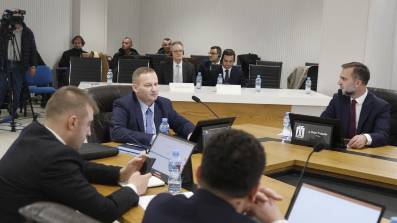 Kandidati i tretë në garën për drejtimin e SPAK, Gokaj flet për presionet: Nuk bëhen nëse nuk bie në kontakt me palët që heton 1 kandidati i trete ne garen per drejtimin e spak gokaj flet per presionet nuk behen nese nuk bie ne kontakt me palet qe heton 693aca24a0e24