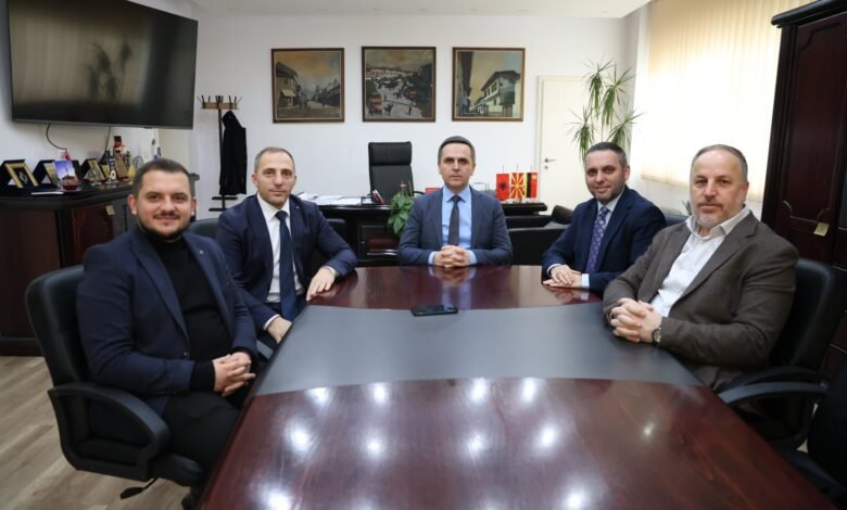 kasami pret ne takim kandidatin per deputet te vv se me abdullah klinakun ndajme mendime per shume ceshtje publike 694978b718ca6