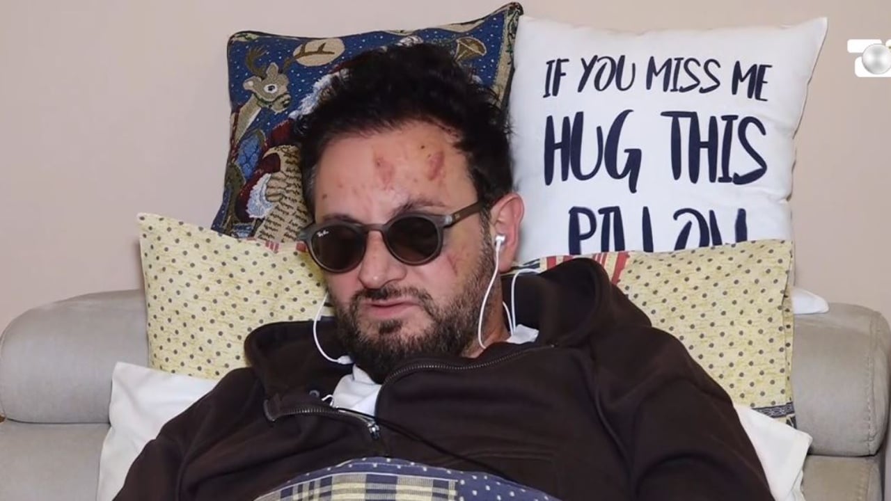 kush je ti qe do te u dhunua barbarisht flet per shqiperia live gazetari tozaj u takuam per sqarim me lane per te vdekur ne rruge 6952a14364385