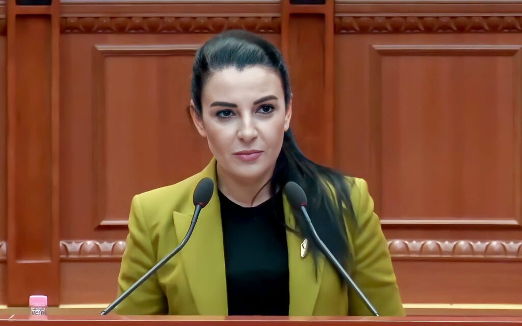 kuvendi rrezon kerkesen e pd se per mbledhjen e keshillit te mandateve per ballukun 6952faf39d3b4