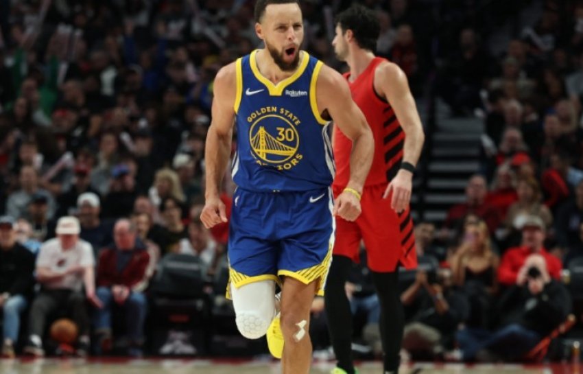 Lakers fitojnë me vështirësi, Curry shkëlqen por Warriors bien në Portland 2 lakers fitojne me veshtiresi curry shkelqen por warriors bien ne portland 693ff35379fb6