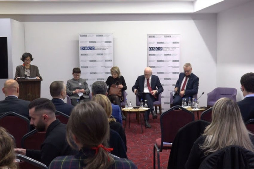 lideret e partive po i anashkalojne grate kerkohet angazhim me i madh per pjesemarrjen e grave ne proceset zgjedhore 69494afeed884