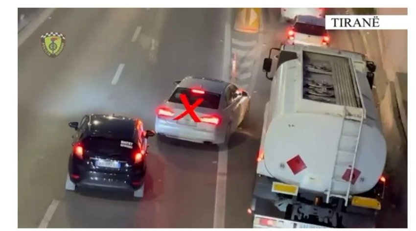 manovruan ose parkuan keq duke shkaktuar trafik policia gjobit 2 mije shofere brenda 24 oreve ne tirane 6939afd42beab
