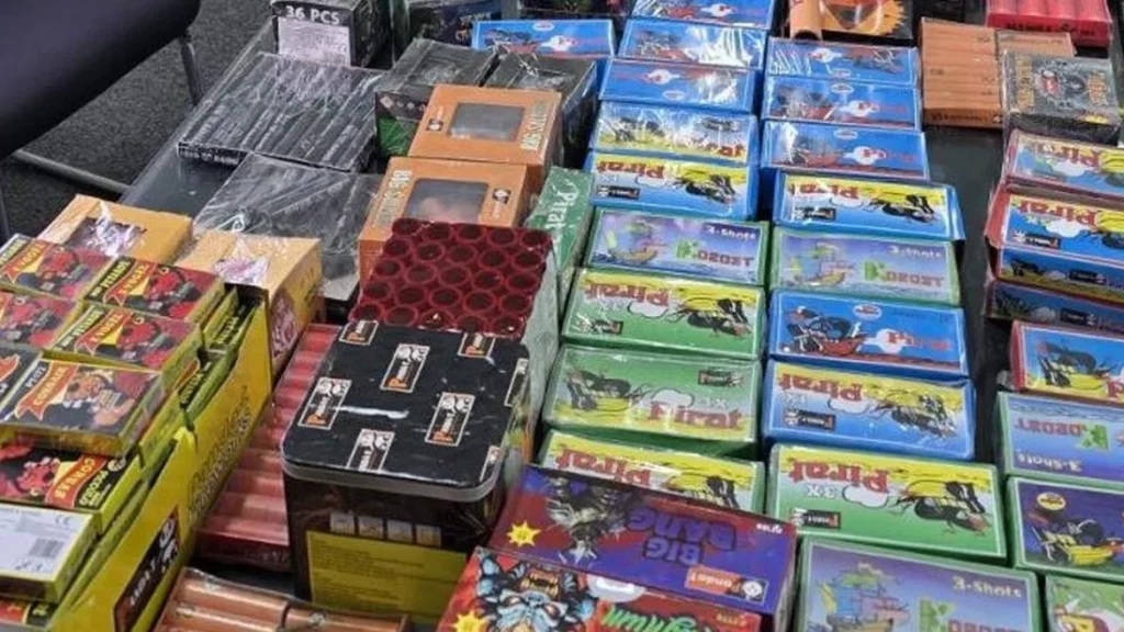 mpb sekuestrohen mbi shtate mije mjete piroteknike ne shkup 6936d29115665