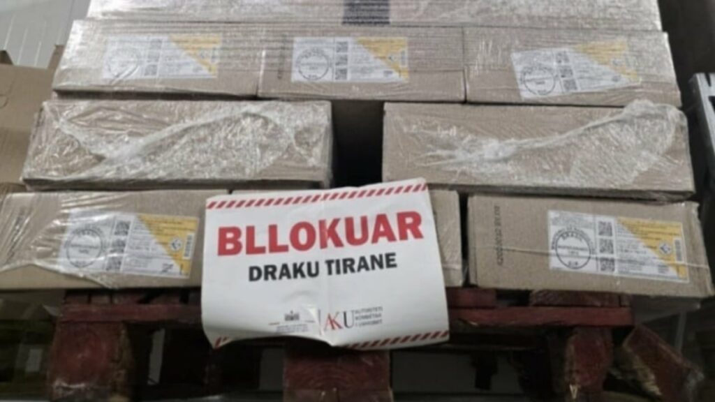 mungonte kunderetiketa ne gjuhen shqipe aku bllokon 5 ton djathe gouda dhe 944 kg fileto pule 694c25e39c484