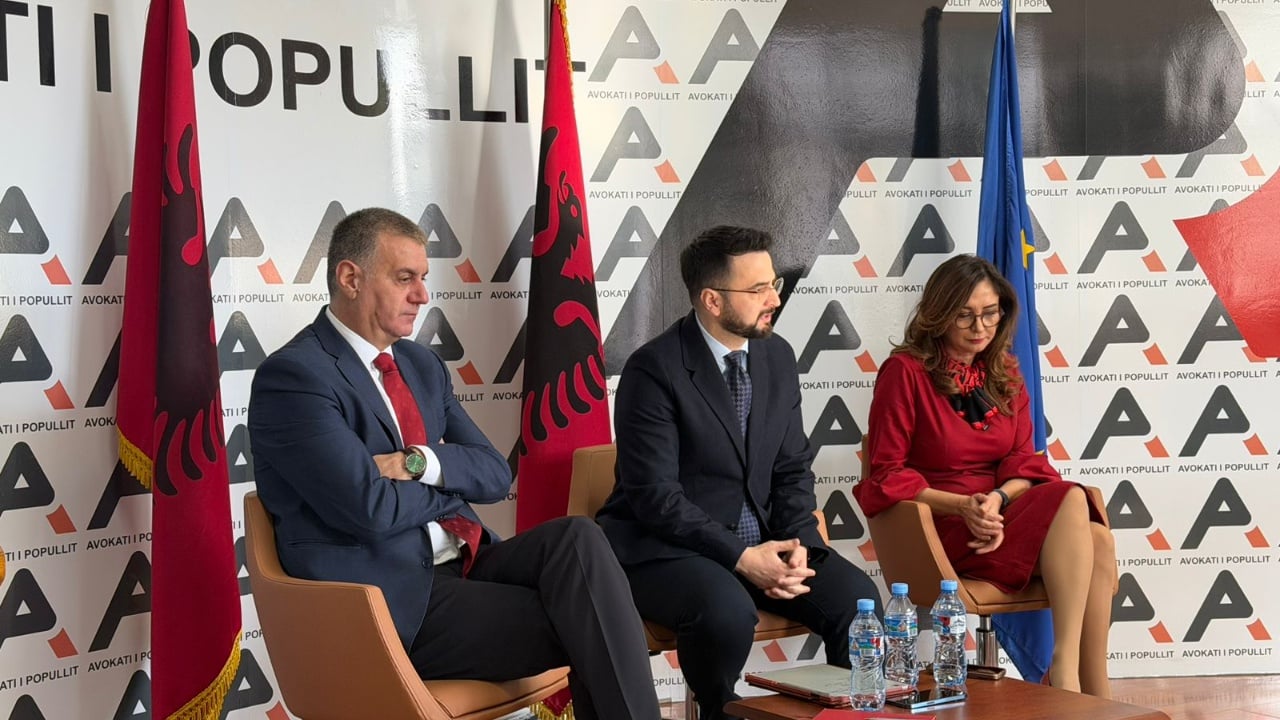 nje dite pas betimit perpara kuvendit endrit shabani merr zyrtarisht detyren si avokati i popullit 694572459f614