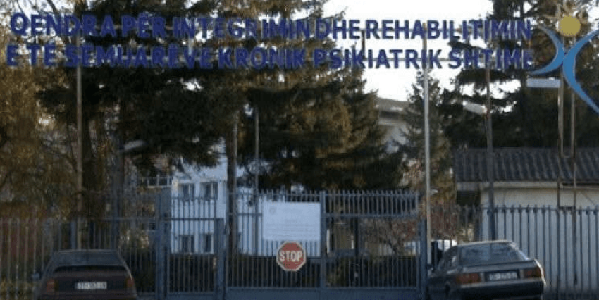 Pacienti që iku nga Enti Special në Shtime, konsiderohet i rrezikshëm për sigurinë publike 1 pacienti qe iku nga enti special ne shtime konsiderohet i rrezikshem per sigurine publike 6938124fe4e3f