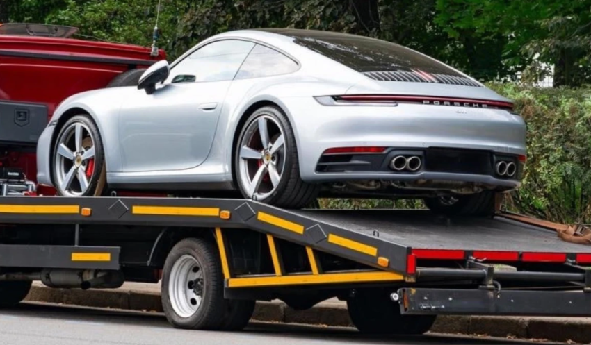 panik ne rusi qindra vetura porsche u ndalen papritur dhe nuk mund te leviznin 69305a70785d3