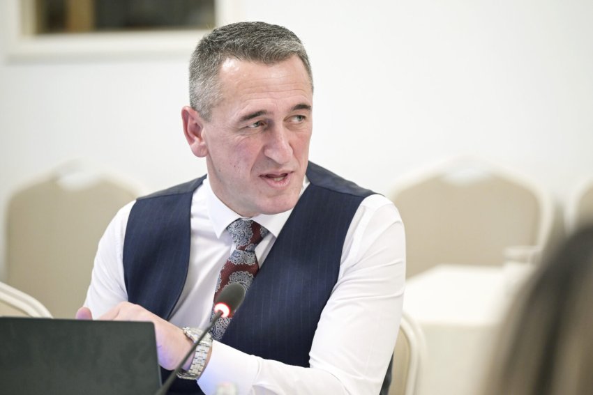 partia e nenad rashiq siguron nje ulese ne kuvend 69524d3f4822e