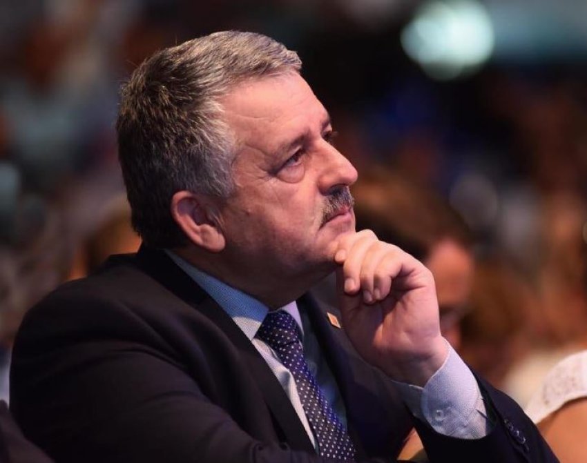 pas lenies jashte listes per deputet reagon agim veliu 6930ca2436d76