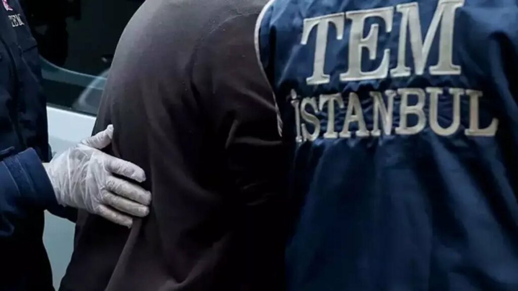 po planifikonin sulme gjate krishtlindjeve dhe vitit te ri autoritetet turke arrestojne 117 anetare te dyshuar te shtetit islamik pas bastisjeve ne stamboll 694d252f958bc